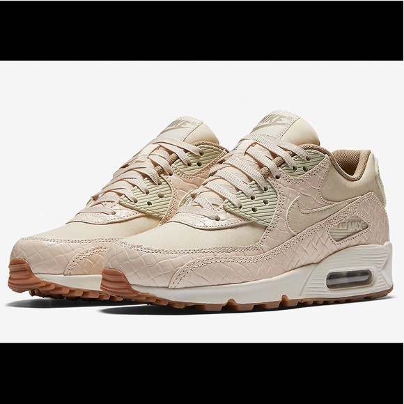 ⚡️NEW⚡️Women Nike Air Max 90 Premium Weave Oatmeal NWT ⚡️NEW⚡️Women Nike Air Max 90 Premium Weave Oatmeal NWT